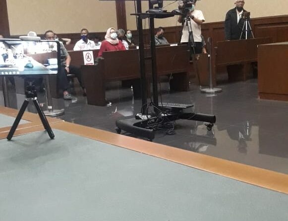 Foto Saat Persidangan dilakukan diPengadilan Negeri Jakarta Pusat