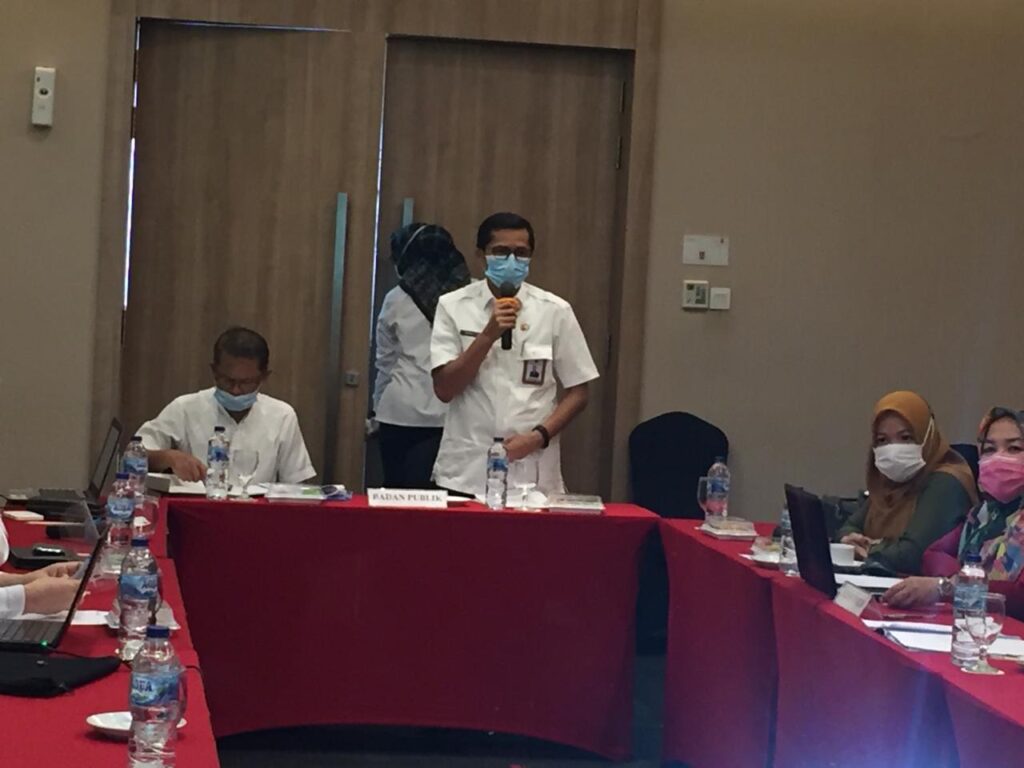 Foto Sekwan DPRD Sumbar dan 2 OPD di Keterbukaan Informasi Publik