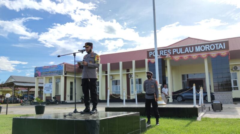 Foto saat Polres Pulau Morotai Laksanakan Apel Gelar Pasukan Bina Waspada Kie Raha 2020