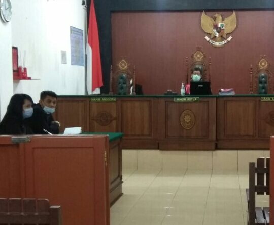 Foto saat Sidang di Pengadilan Negeri Palangka Raya