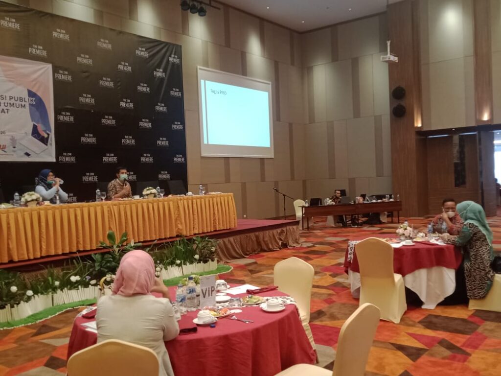 Foto BAWASLU Cerdaskan Masyarakat Untuk Keterbukaan dalam Sosialisasi