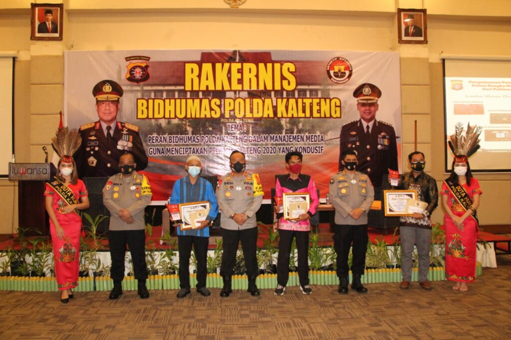 Foto Peserta Rakernis Humas