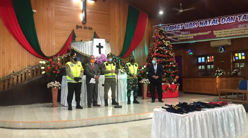 Foto Para Aparat yang ikut mengamankan perayaan natal 2020