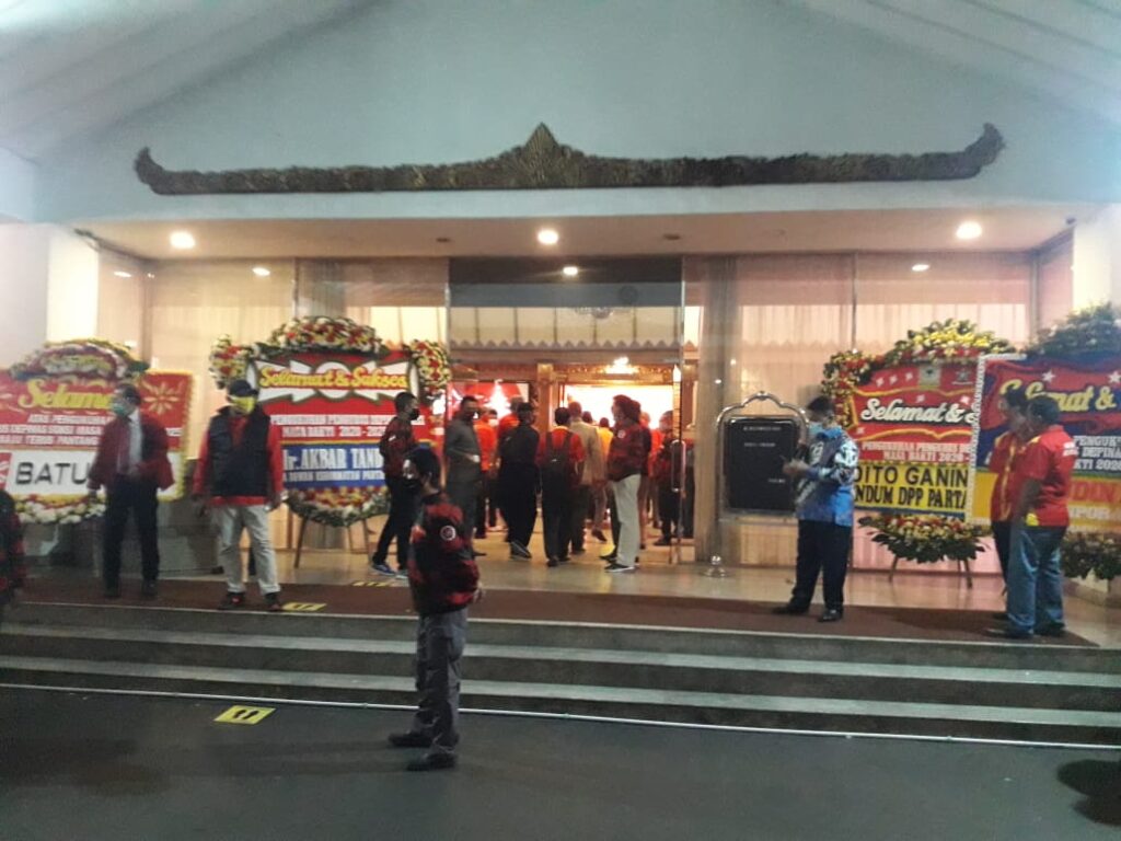 Foto depan hotel Cartika Chandar, Jakarta Selatan