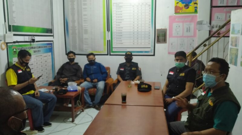 Foto tim monitoring melanjutkan perjalanan kembali ke kabupaten Solok Selatan