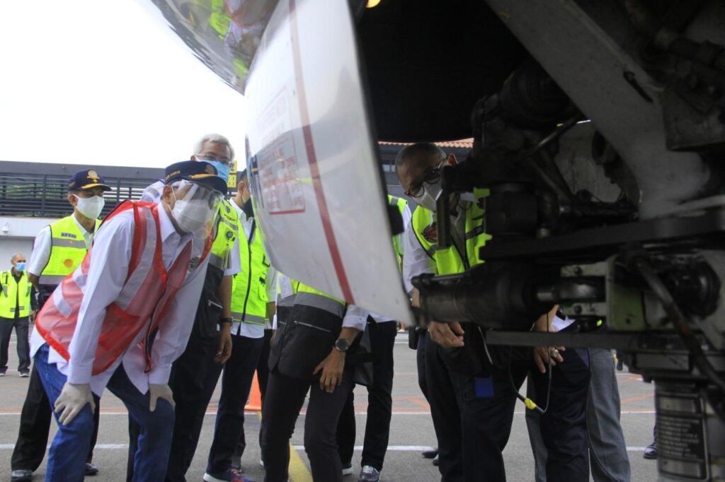 Foto Batik Air Ramp Check. Foto milik Angkasa Pura-ii