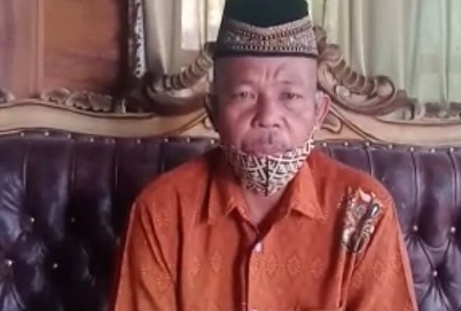 Foto Saiful Bawiting, selaku Imam Masjid Baitut Taqwa, Desa Torout