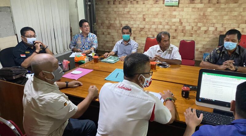 Foto saat pengurus KONI kalteng saat rapat