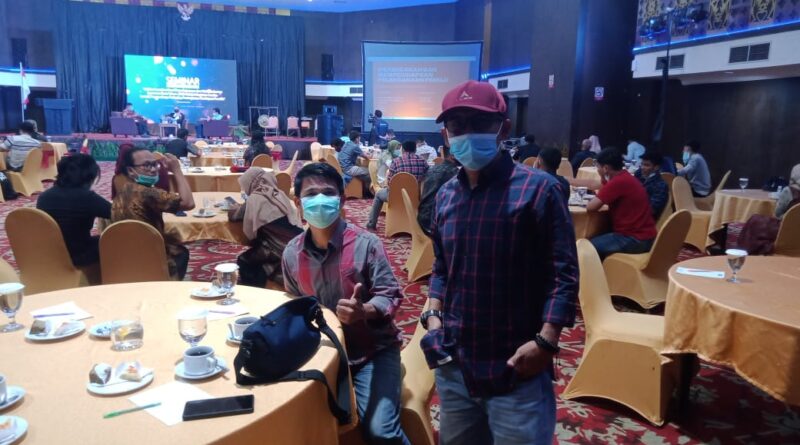 Foto suasana Seminar refleksi dan evaluasi oleh KPU Sumbar