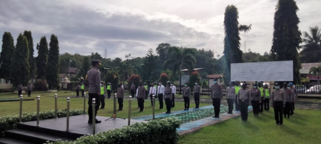 Foto saat Polres Minahasa Selatan (Minsel) lakukan upacara bulanan