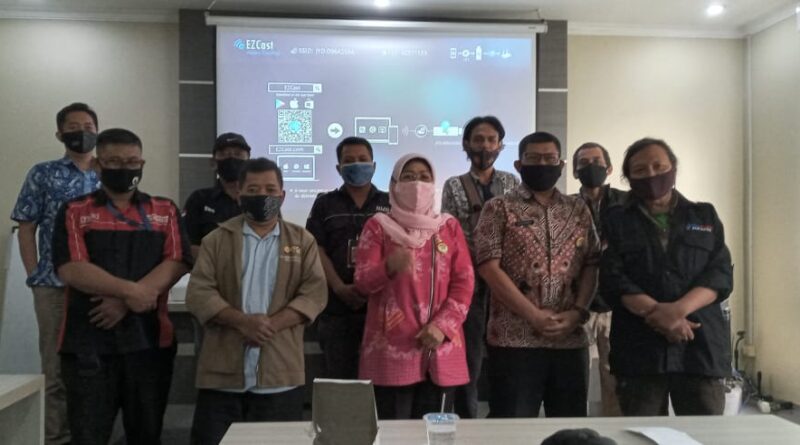 Foto FWJ Korwil Bekasi Beraudiensi dengan Disnaker Bekasi Kota