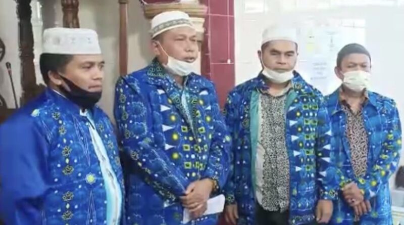 Foto Ketua Badan Kontak Majelis Taklim (BKMT) Sumbar, Abdul Azis.