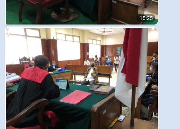 Foto suasana saat sidang