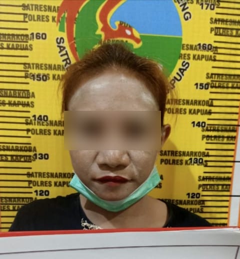 Foto wanita Budak Sabu yang berhasil ditangkap