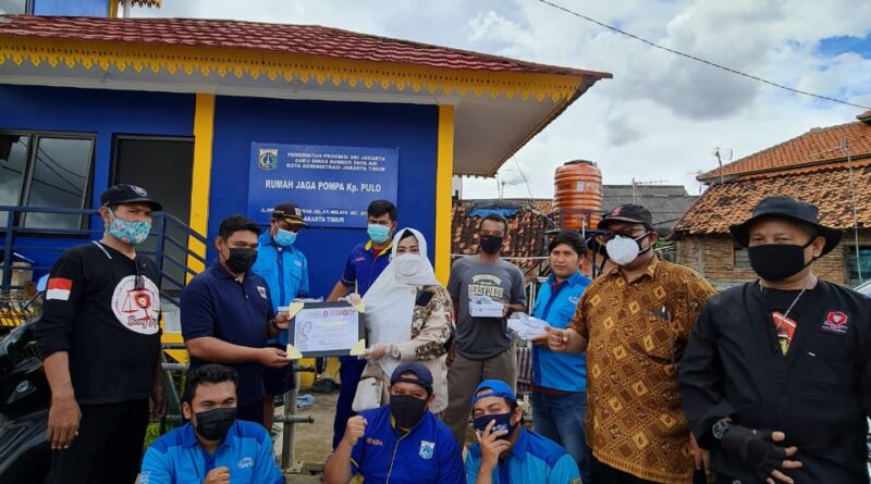 Foto Fahira Idris bersama rekan PKK dan lain- lain saat turun ke lokasi