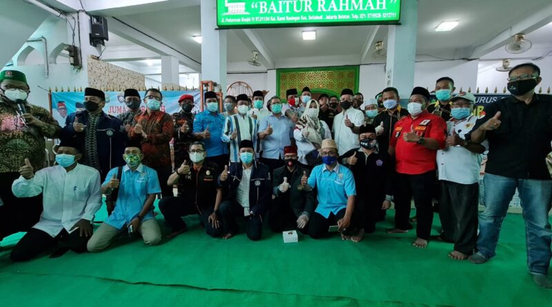 Foto seluruh ormas dan berbagai stakeholder yang hadir dalam acara