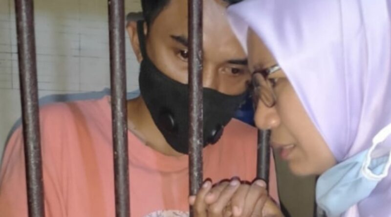 Foto wartawan media online yang ditahan atas dugaan pencemaran nama baik