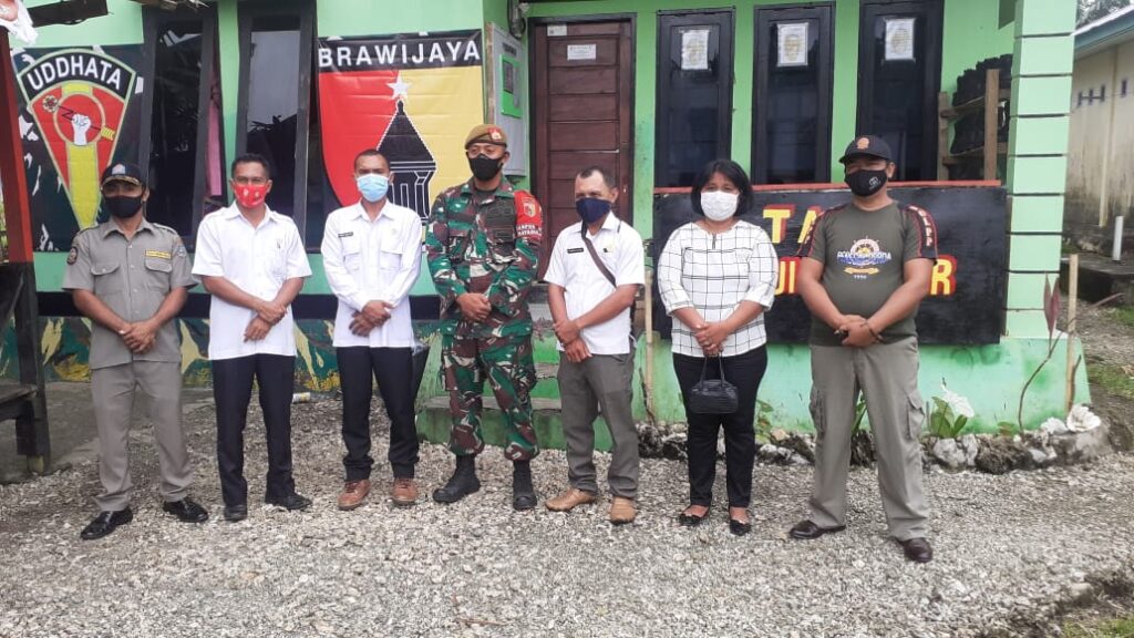 Foto saat Camat Morotai Selatan Barat (Morselbar) Faisal Kudo