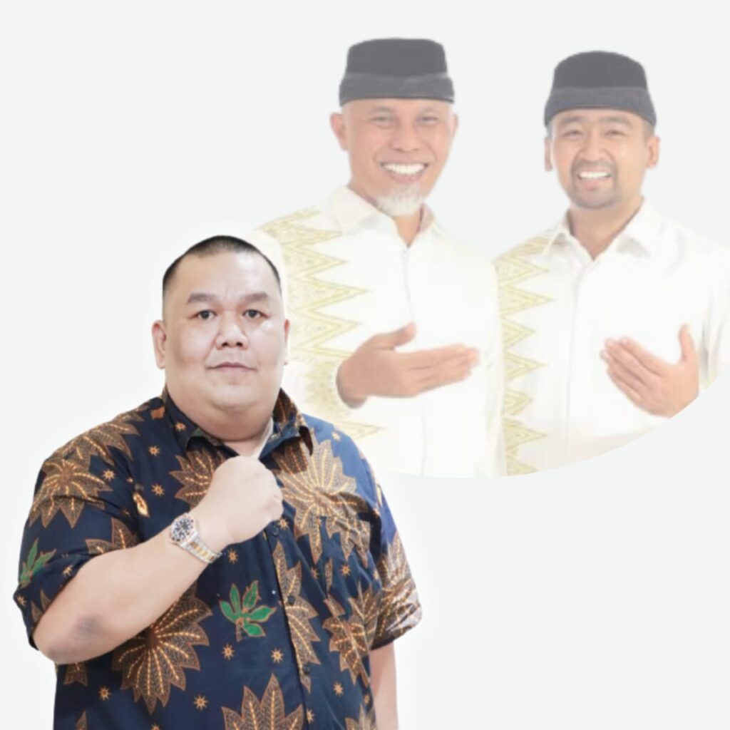Foto Khadafi didepan, dibelakang Mahyeldi-Audy