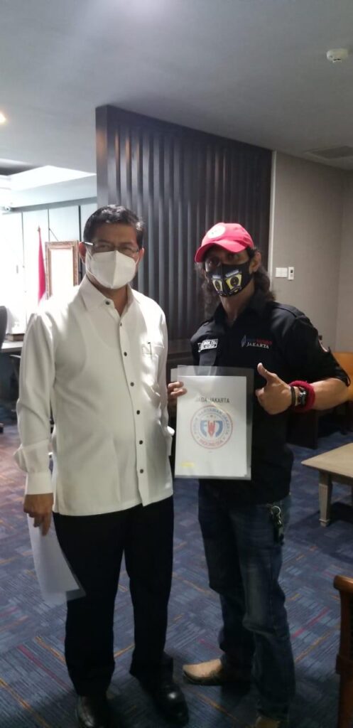 Foto Sekda DKI Jakarta dan Personil FWJ