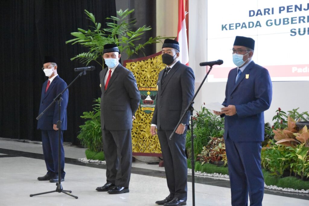 Foto Ketua DPRD Sumbar Supardi