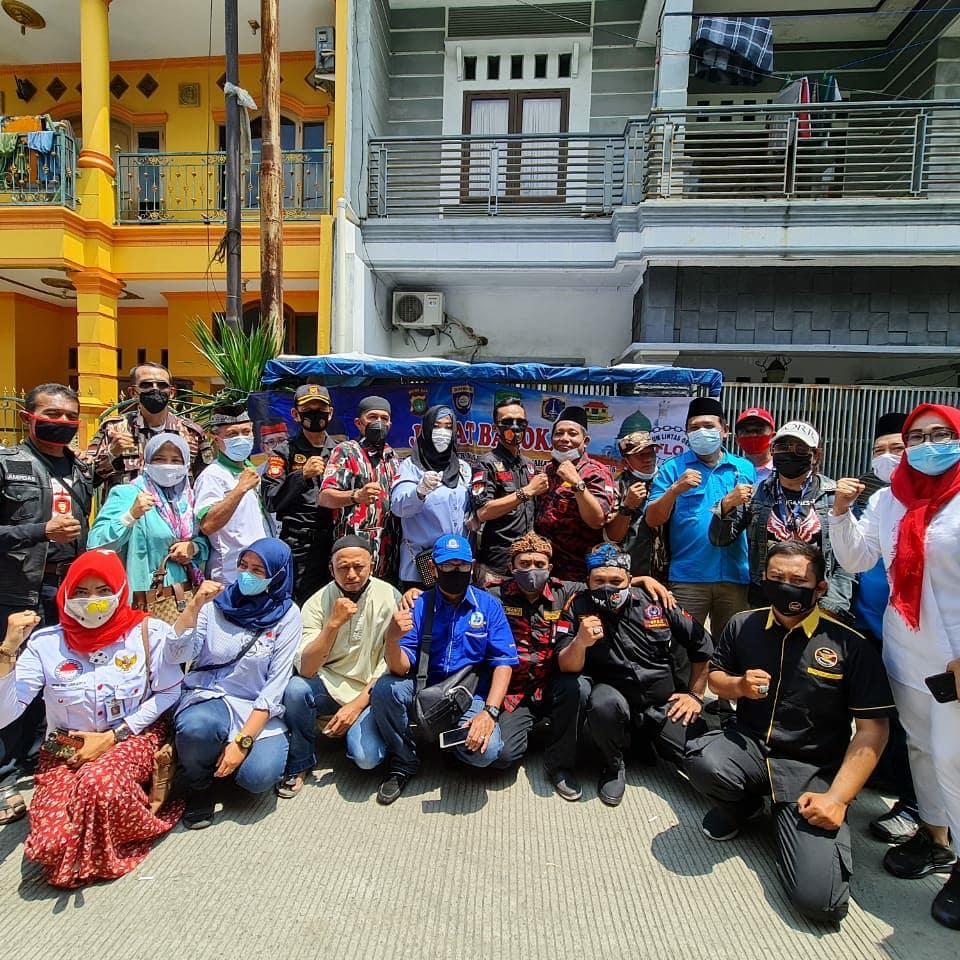Foto bersama FLO DKI Jakarta dan beberapa ormas