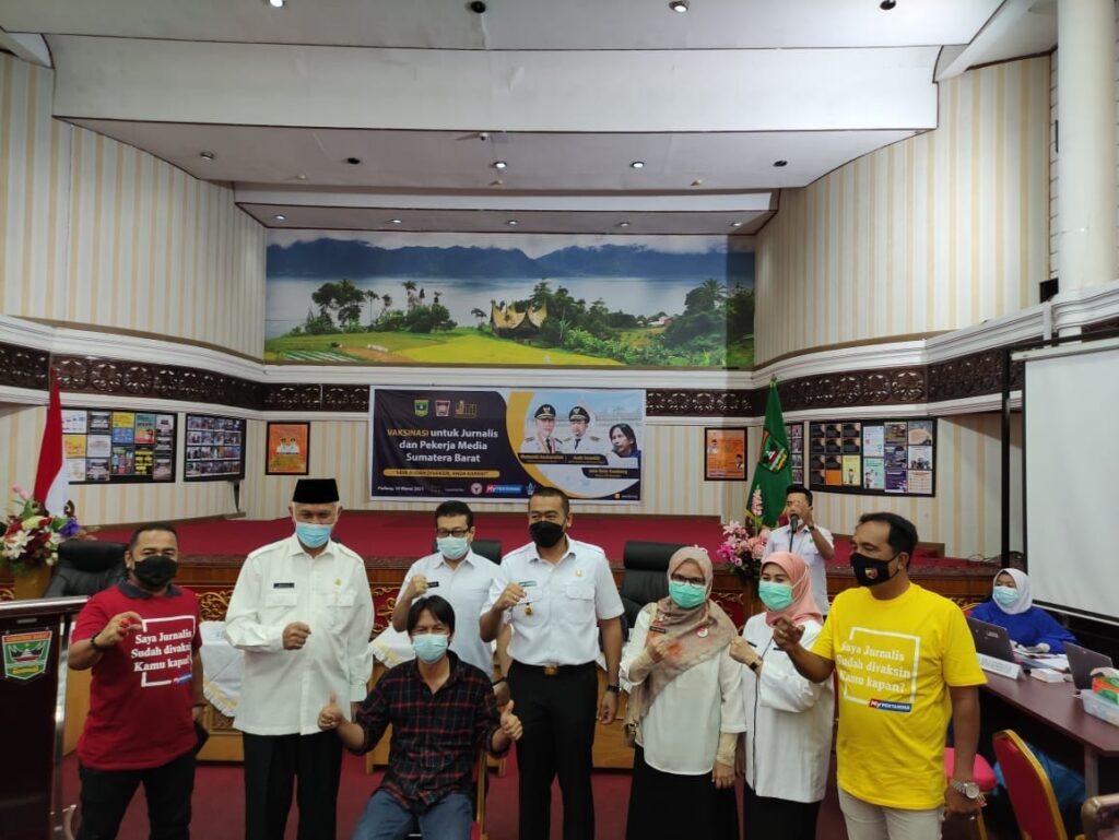 Foto dari pihak Pertamina dan jurnalis