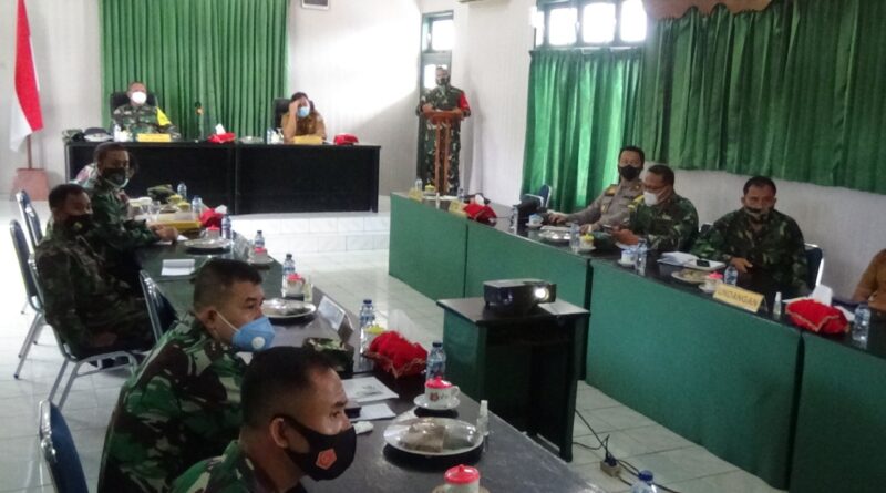 Foto Dandim 0213/Nias Paparkan Kegiatan TMMD ke 110/2021