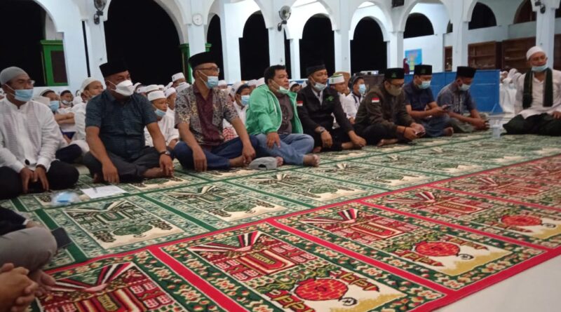 Foto DPC PKB Muara Enim saat nobar film jejak langkah 2 ulama