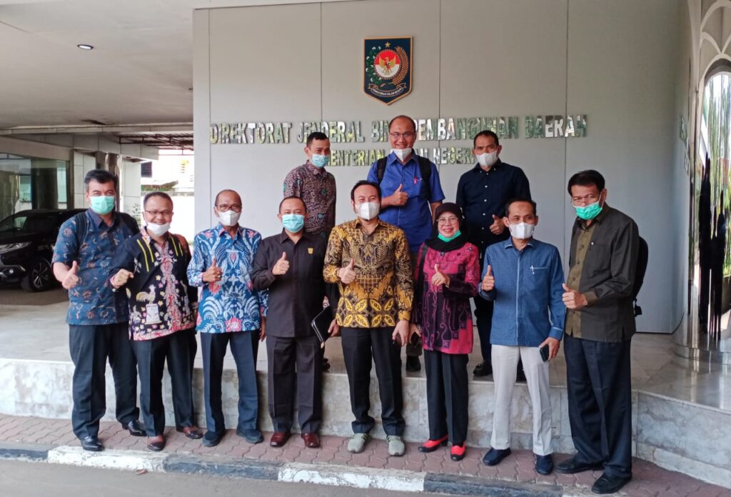 Foto RPJMD Sumbar, DPRD dan OPD di Depdagri