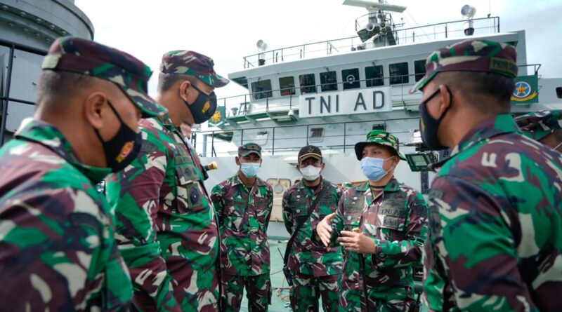Foto Tim Satuan Tugas Penanggulangan Bencana Alam (Satgas Gulbencal dipelabuhan Kota Bima
