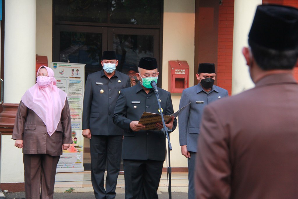 Wali Kota Bekasi Lantik 4 Pejabat Eselon II. (Ist)