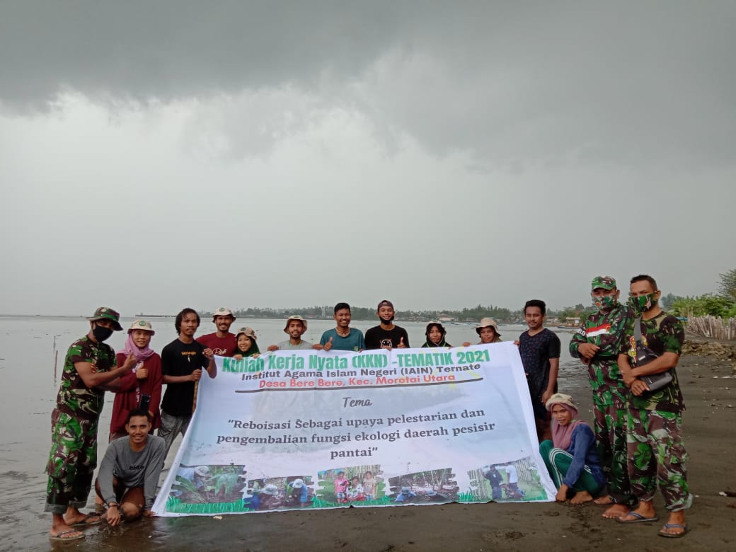 Koramil 1508-06/Bere Bere Bersama Mahasiswa Tanam (Ist)