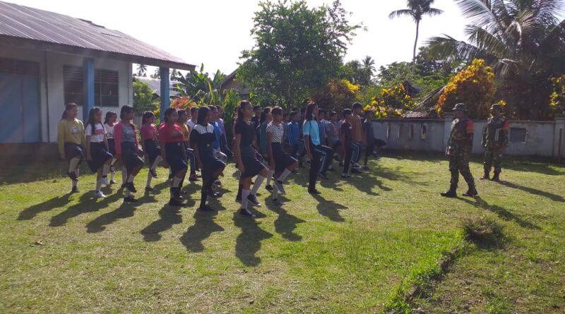 Foto suasana siswa/i SMP belajar PBB