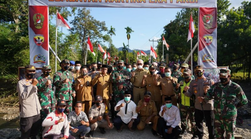 Pangdam IX/Udayana Tinjau Jembatan Kartika Eka Paksi