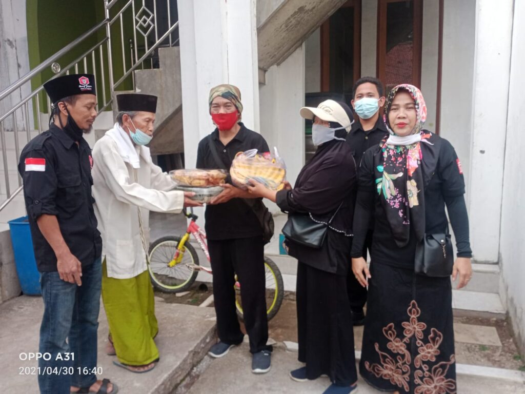 Ormas ikatan keluarga besar Kailolo (IKBK) Adakan Buka Bersama