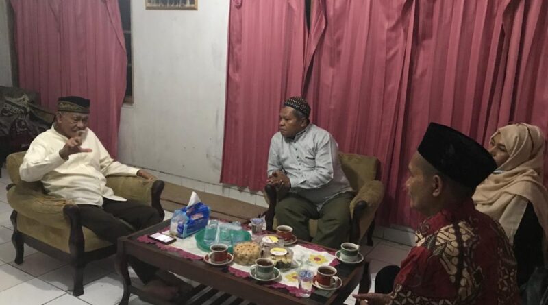 Ketua Umum IKBK Silaturahim ke Rumah Amir Hamzah.