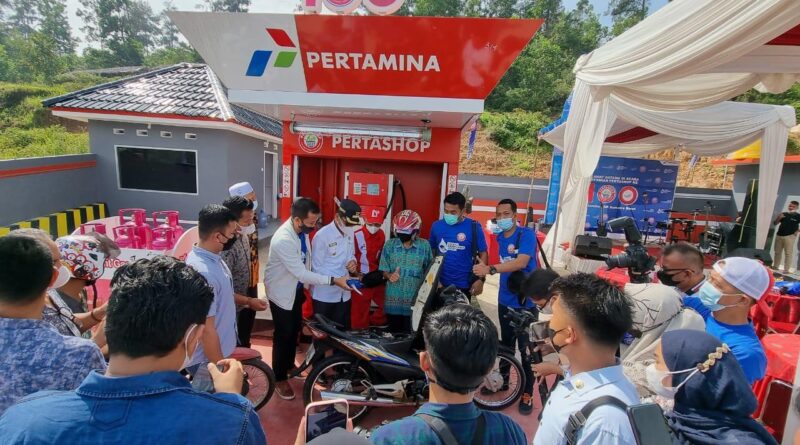 Foto suasana peresmian Pertashop