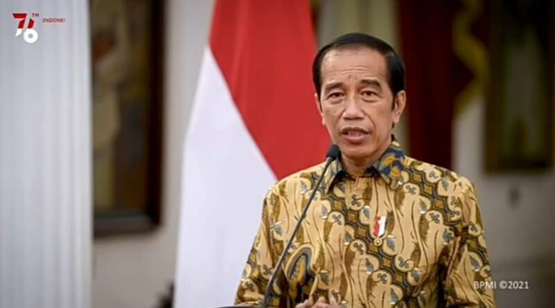 Presiden Joko Widodo Menyampaikan Keputusan PPKM Level 4 di Istana Negara, Minggu, 25 Juli 2021 (Foto: Channel Youtube Sekretariat Presiden)