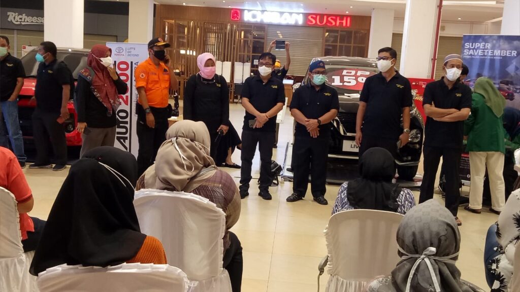 DPP IKA UNAND Antusias warga ikut vaksin