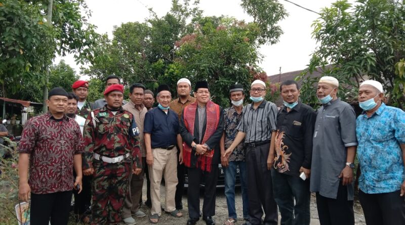 Kedatangan Sekjen MUI Pusat di Daerah Komplek Eks Karyawan PTPN (Foto: Ist)