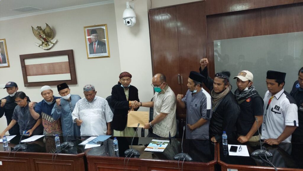 DPRD Sumbar Terima Aspirasi Ormas dan Tokoh Sumbar (Foto: Ist)