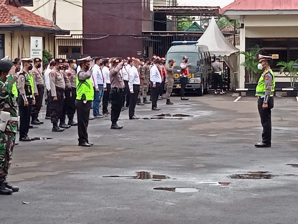 Wakapolres Pimpin Apel Operasi Zebra Jaya 2021 (Foto: Ist)
