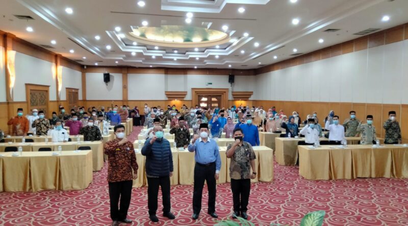 Sinergi antara Pemprov Sumbar dengan Ustadz dan Muballigh dalam Sosialisasi Vaksin (Foto: Ist)