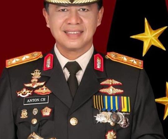 Foto Mantan Kadiv Humas Polri, Irjen. Pol. Purn. DR. Drs. H. Anton Charliyan, M.P.K.N