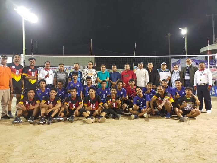 Kejurda Volly Ball FKAN ditutup oleh Walkot Padang (Foto: Ist)