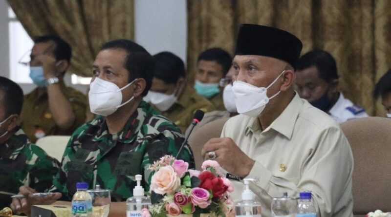 Gubernur Sumbar intruksikan Optimalisasi Vaksin hingga Akhir Tahun (Foto: Ist)