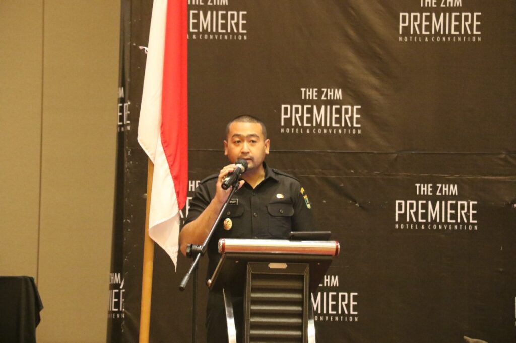 Foto Wakil Gubernur Sumbar Audy Joinaldy