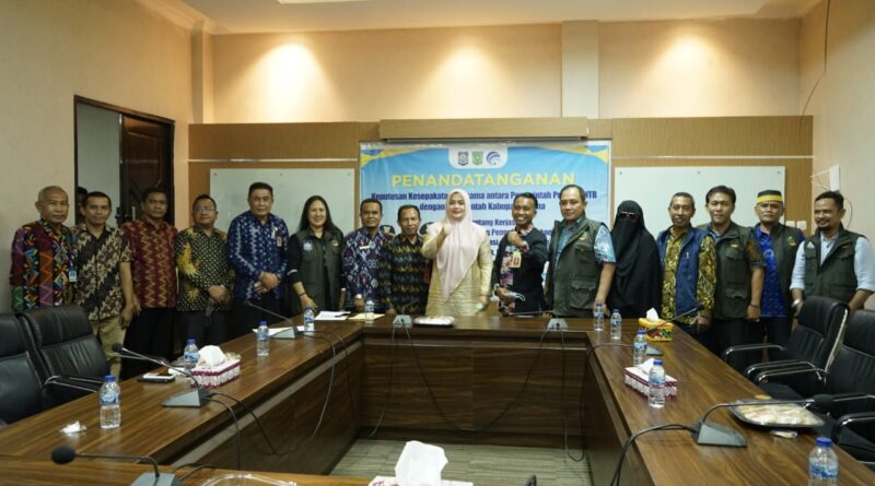 Penandatanganan Kerjasama MoU antara Pemprov NTB dan Kabupaten Bima dan Dompu (Foto: Ist)