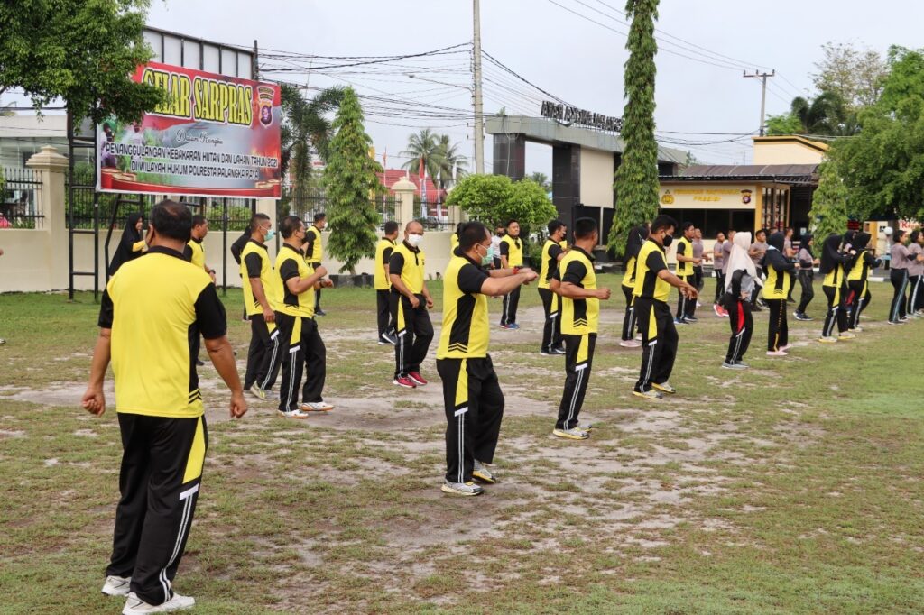 Senam Kebugaran di Mapolres Palangka Raya (Foto: Ist)